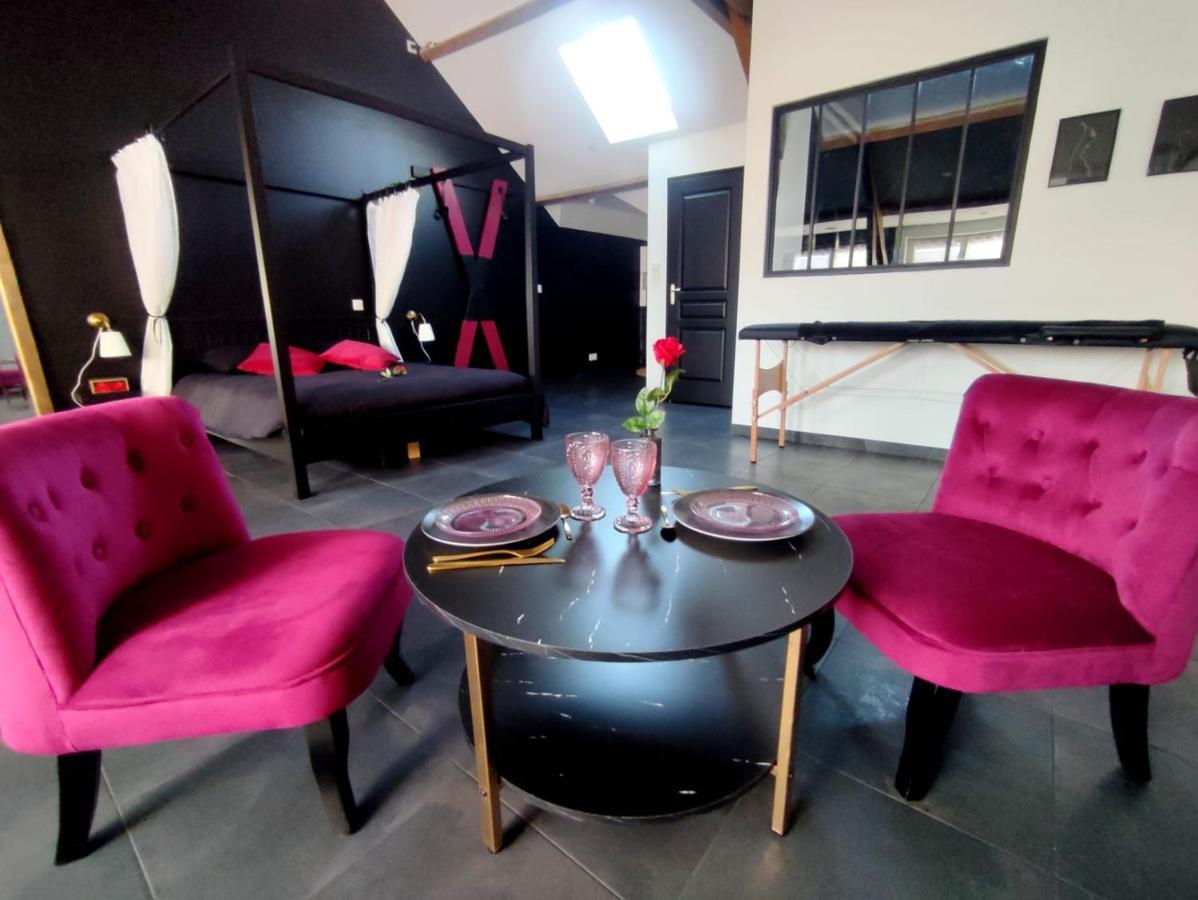 Love Room A มงตาร์ฌี ภายนอก รูปภาพ